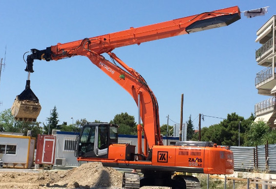 Hitachi CAT Volvo için 4600mm uzun boru kazı makinesi Clamshell teleskopik kol