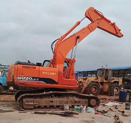 Yüksek dayanıklılıklı kazıcı tünel yumru kısa yumru kazıcı kedi için kazıcı için uzun uzanma kolu hitachi komatsu zoomlion